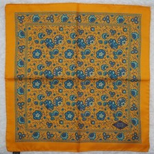 M304 Atelier VERSACE Orange Silk Scarf Scarves Pocket Square 17" X 16.5"