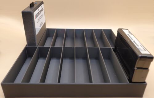 RadioShack Tandy Color Computer Cartridge Holder and Storage Tray - 16 slots - Picture 2 of 4