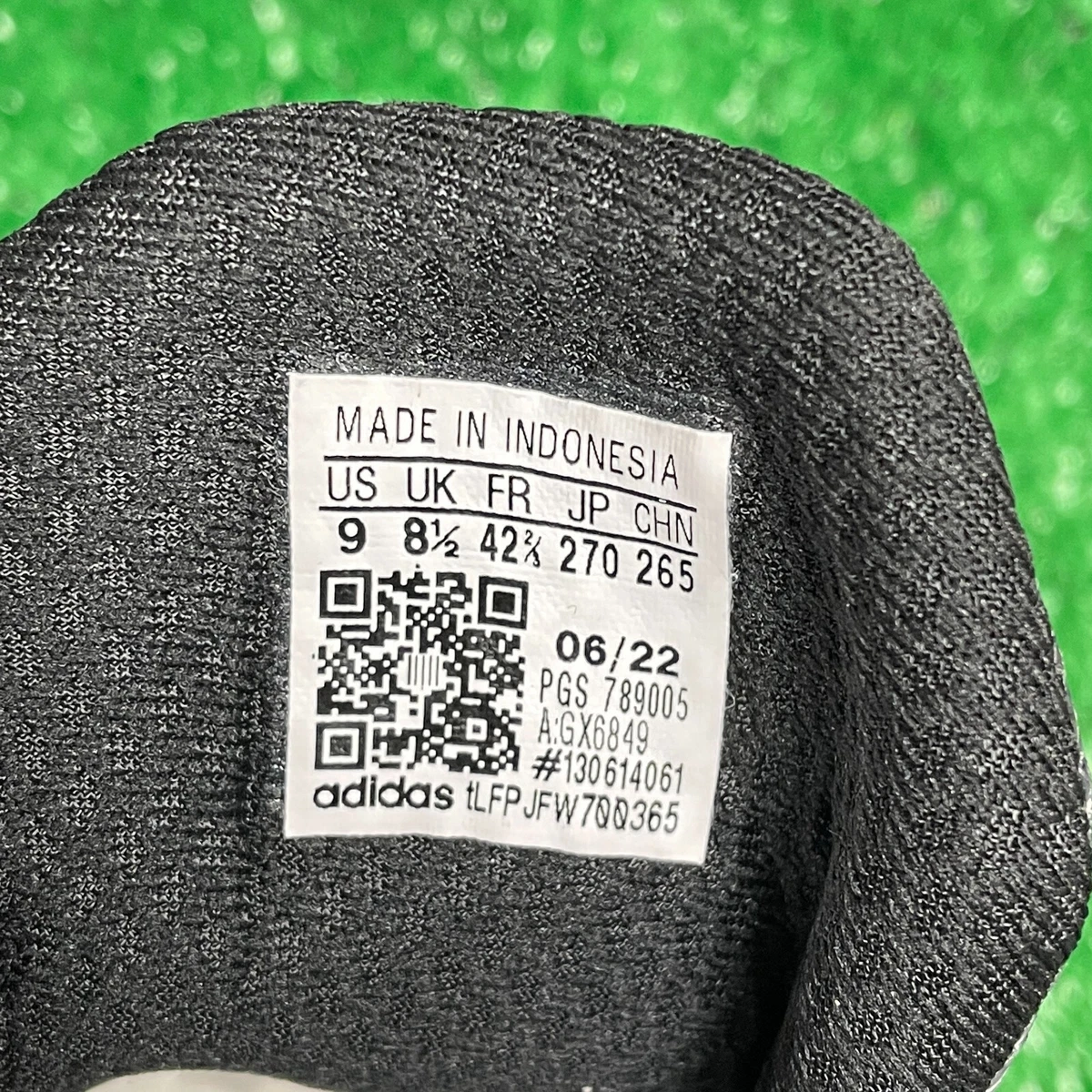 Adidas us track order qr code cheap