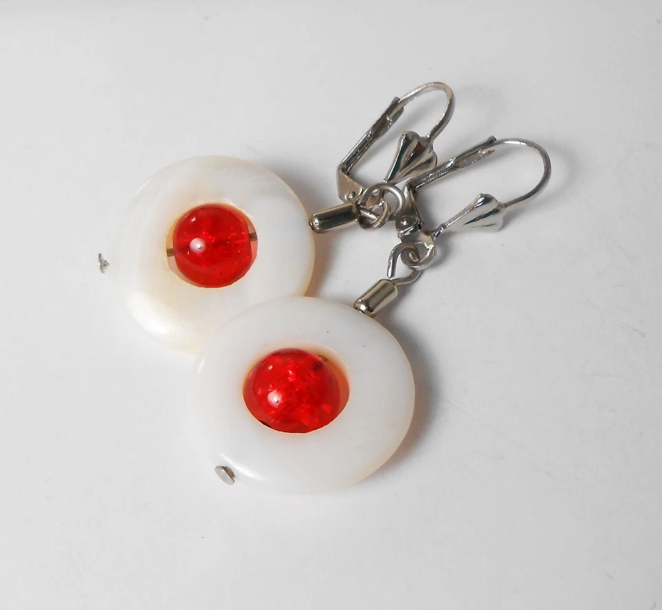 Hübsche Ohrhänger Perlmutt Muschel weiss + rot + Crackle Glas  / handgefertigt - Bild 2 von 2
