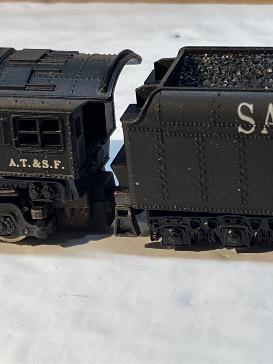 N Scale Con-Cor J3a 4-6-4 Steam Loco & Tender No.3002 AT N Scale Con-Cor J3a 4-6-4 Steam Loco & Tender No.3002 AT