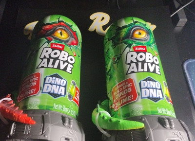 2X ZURU Robo Alive DINO DNA Light Up Dinosaur Slime 2025 - Red and Green Sealed