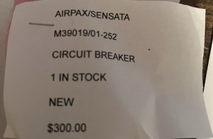 Airpax Circuit Breaker Type B 240/50V DC Silver Analog On/Off P/N M39019/01-252