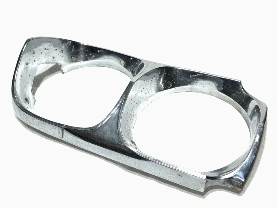 Bisel de faros laterales para pasajero derecho Pontiac GTO Lemans 1966-1967 9782753 Foto 4 de 4