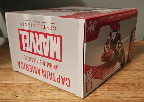 Gentle Giant Marvel Animated Skottie Young Captain America Falcon Statue New NIB - Picture 3 of 4