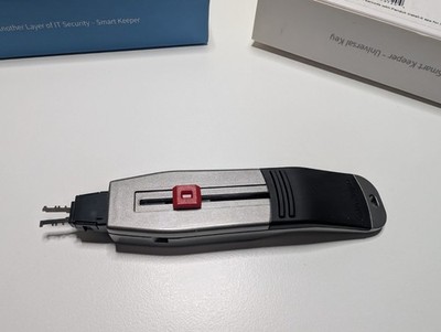 Panduit SmartKeeper Master Key   Universal Lock Removal Tool ( SKMKEY )