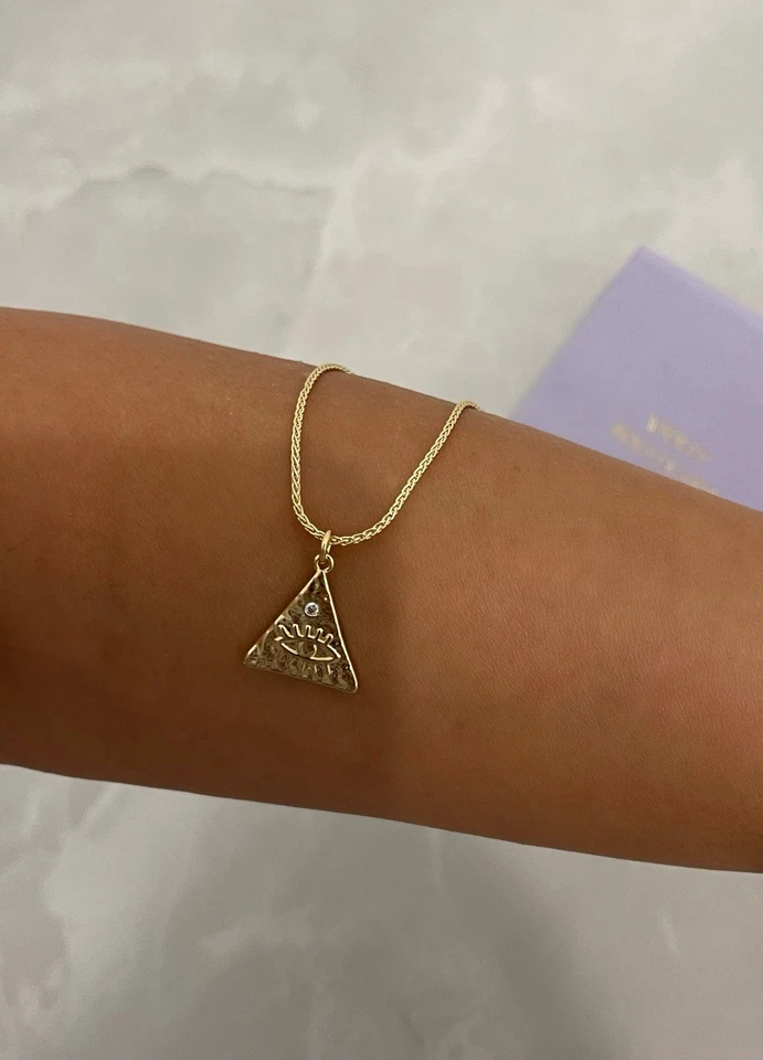 Pingente de olho triangular cheio de ouro amarelo e colar de corrente pés pedra CZ - Imagem 4 de 4