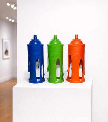 3 tropfende Krylon Sprühdosen Skulptur Ornament