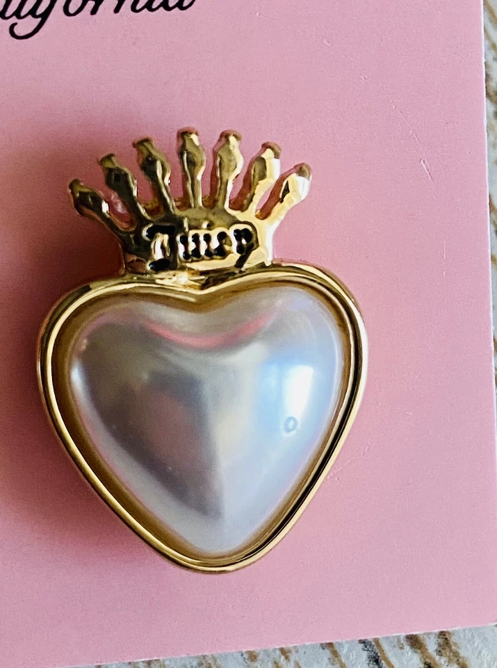 Juicy Couture heart Shaped pearl crown stud earrings Gold Tone Logo Pierced - Image 2 of 4