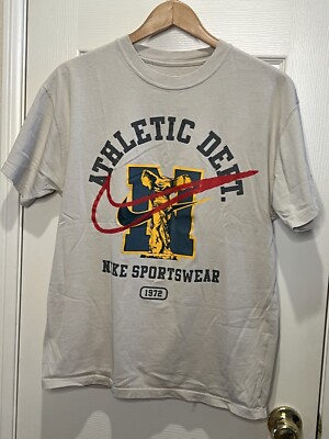 Nike Sports Graphic Wear Shirt Mens Size Small 1972 Athletic Dept