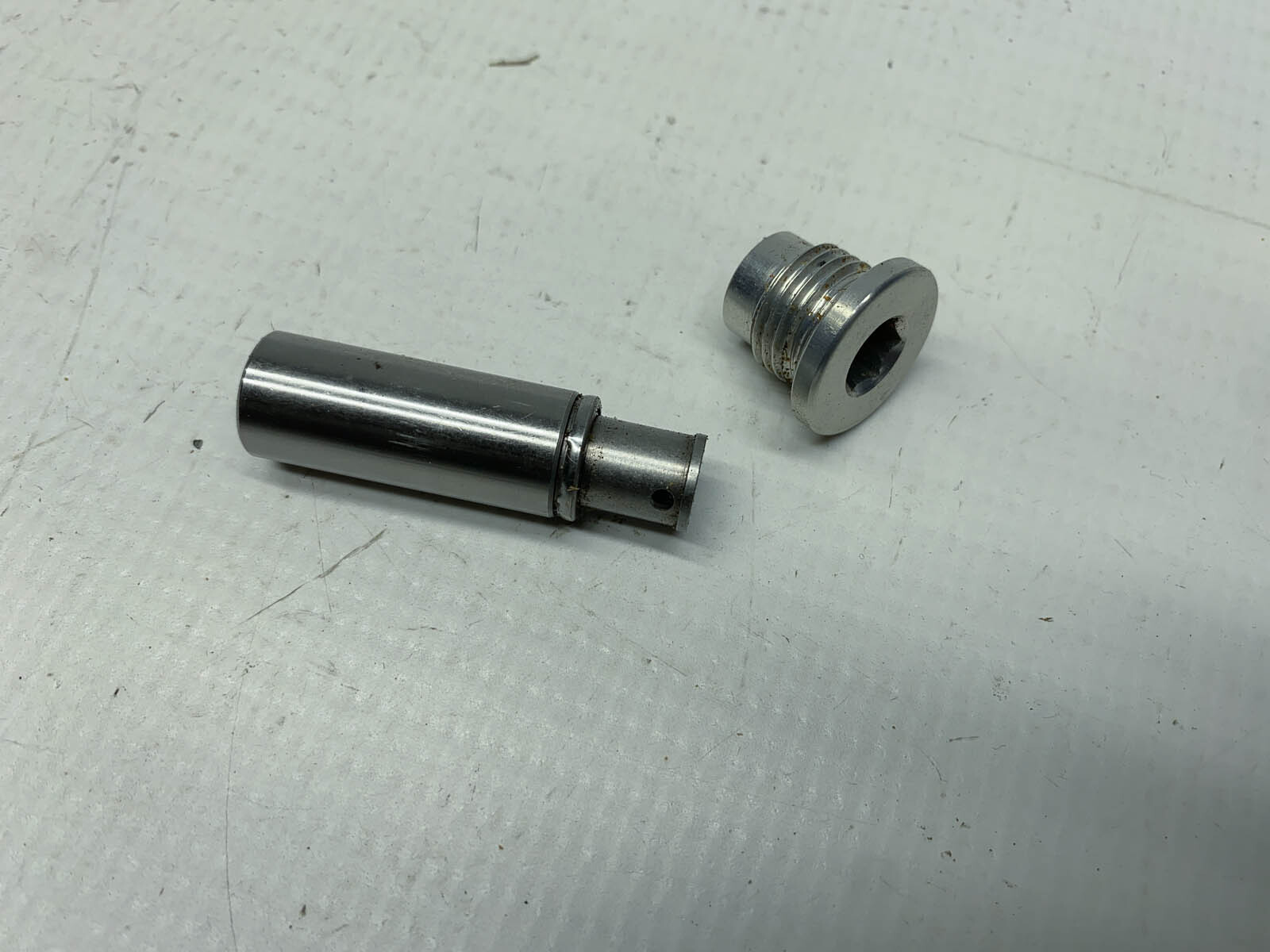 KTM Superduke 990 LC8 Steuerkettenspanner Cam Chain Tensioners (1) 10' eBay