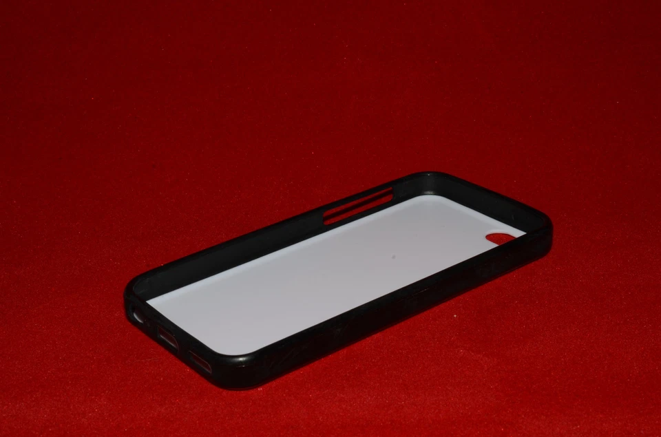 Funda para iPhone 5C imprimible, blanca con adornos negros, nueva, lote de 47, $0,35 cada una Foto 3 de 3