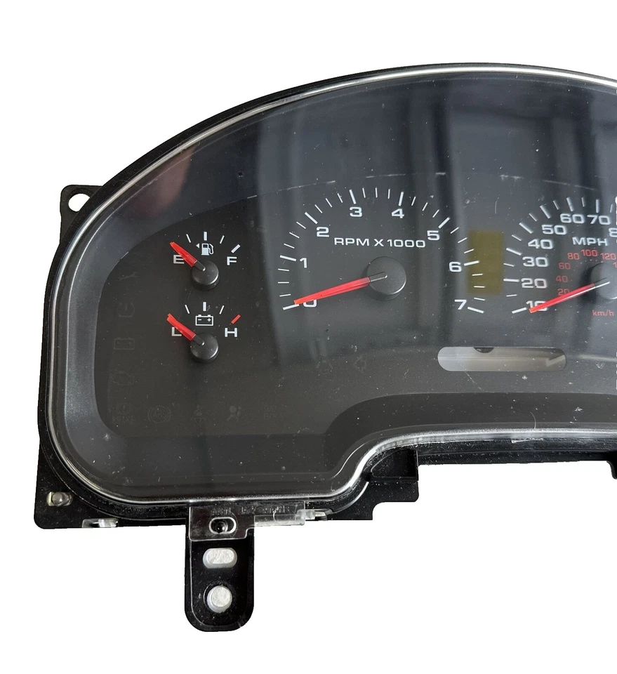 Cuadro de instrumentos Ford F150 2004-2008 OEM usado Foto 2 de 4