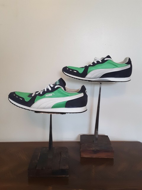 classic puma running shoes