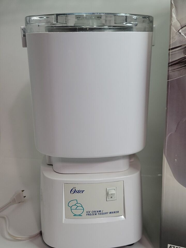 Vintage 1993 Oster Designer Ice Cream Frozen Yogurt Maker Model 4746