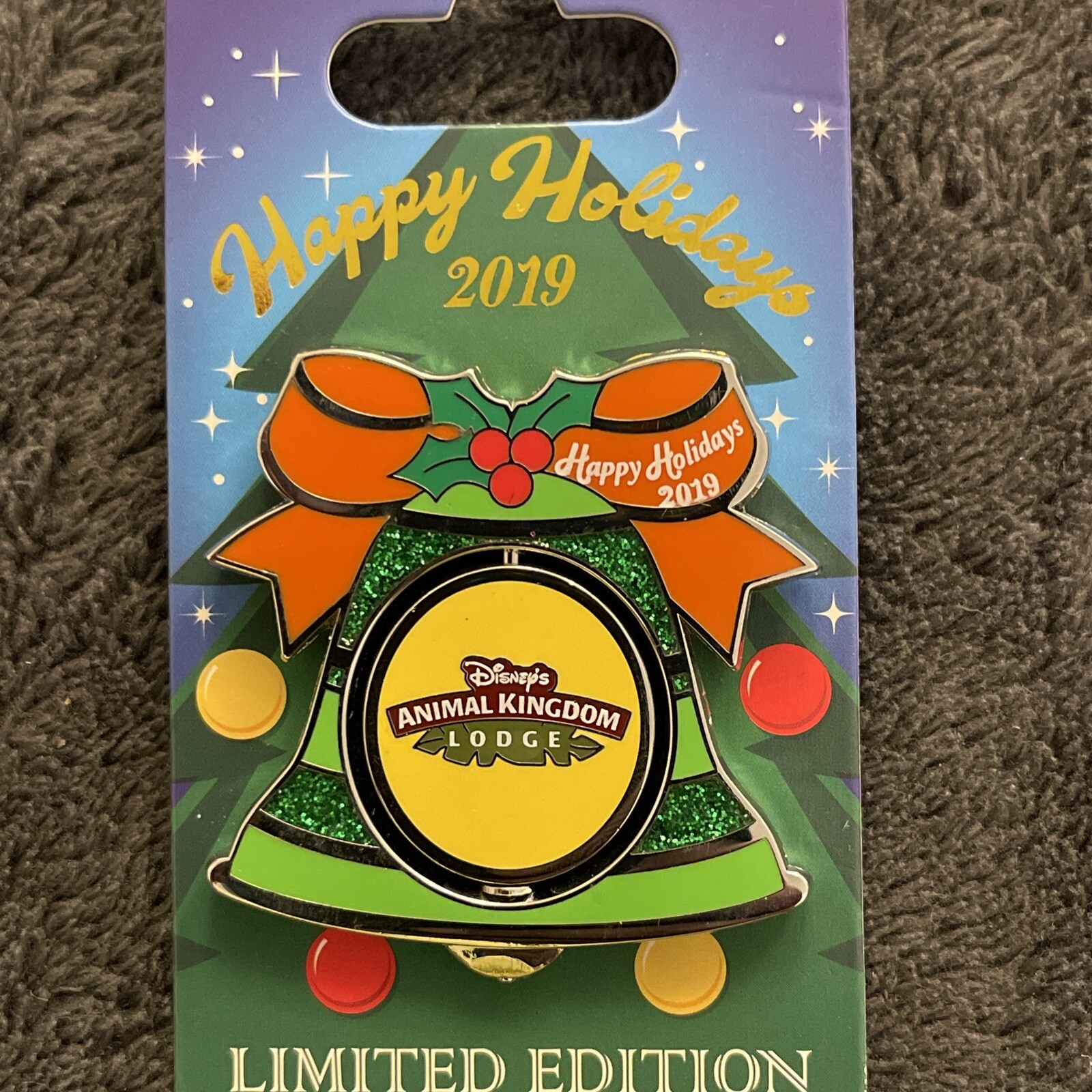 Disney Pin Happy Holidays 2019 Animal Kingdom Lodge Resort Lion King LE 2000 NWC