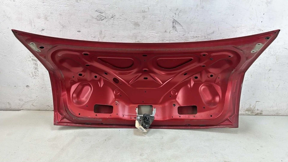 Chrysler 300 C 2006-2007 sedán tapa del maletero trasero Prh: cristal rojo infernal pera fabricante de equipos originales Foto 4 de 4