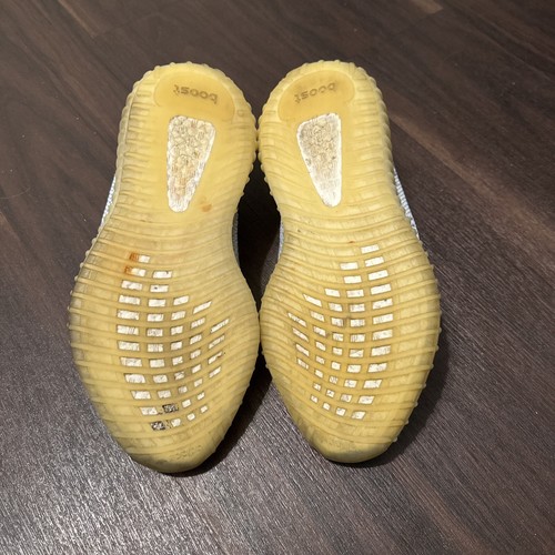 Size 9.5 Adidas Yeezy Boost 350 V2 Cloud White Non-Reflective Great Condition! - Picture 6 of 7