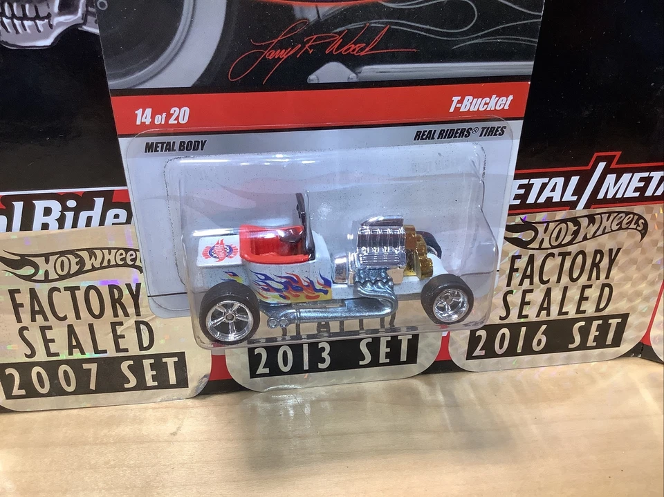 HOT WHEELS VHTF 2009 LARRY'S GARAGE SERIE T-BUCKET Foto 2 de 4