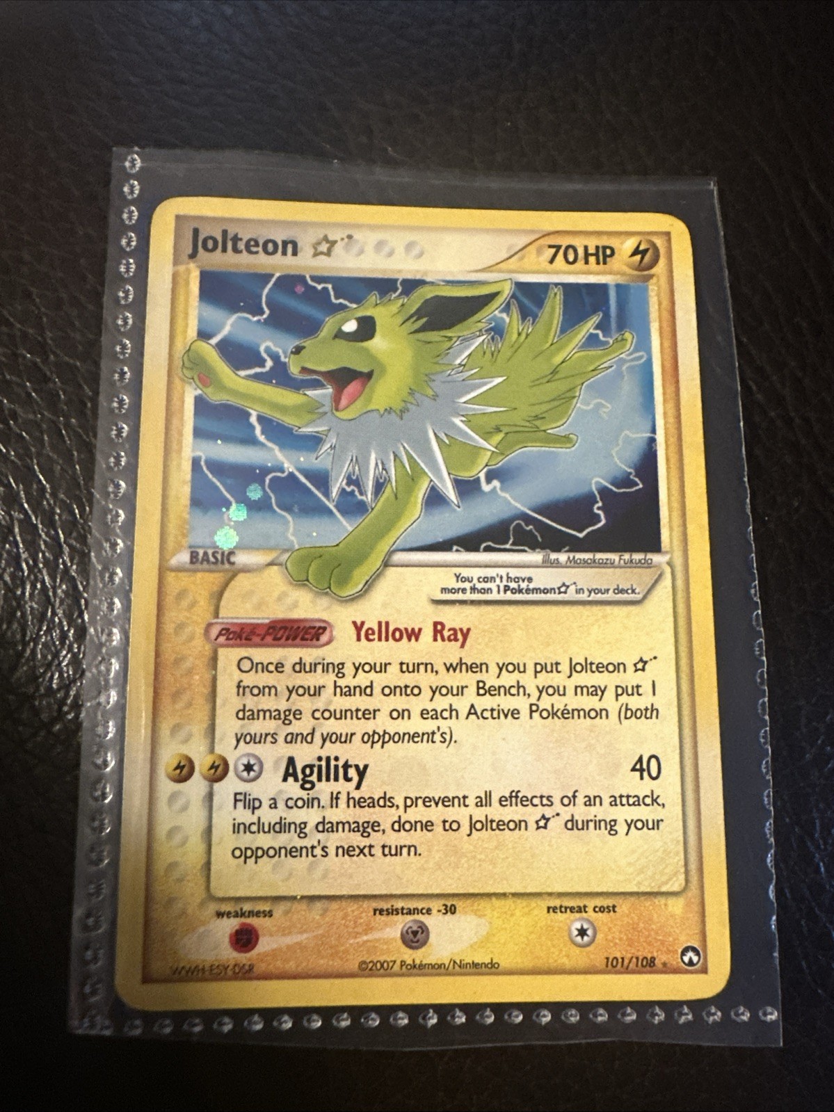 2007 Jolteon Star Pokémon Card 101/108 Power Keepers Holo