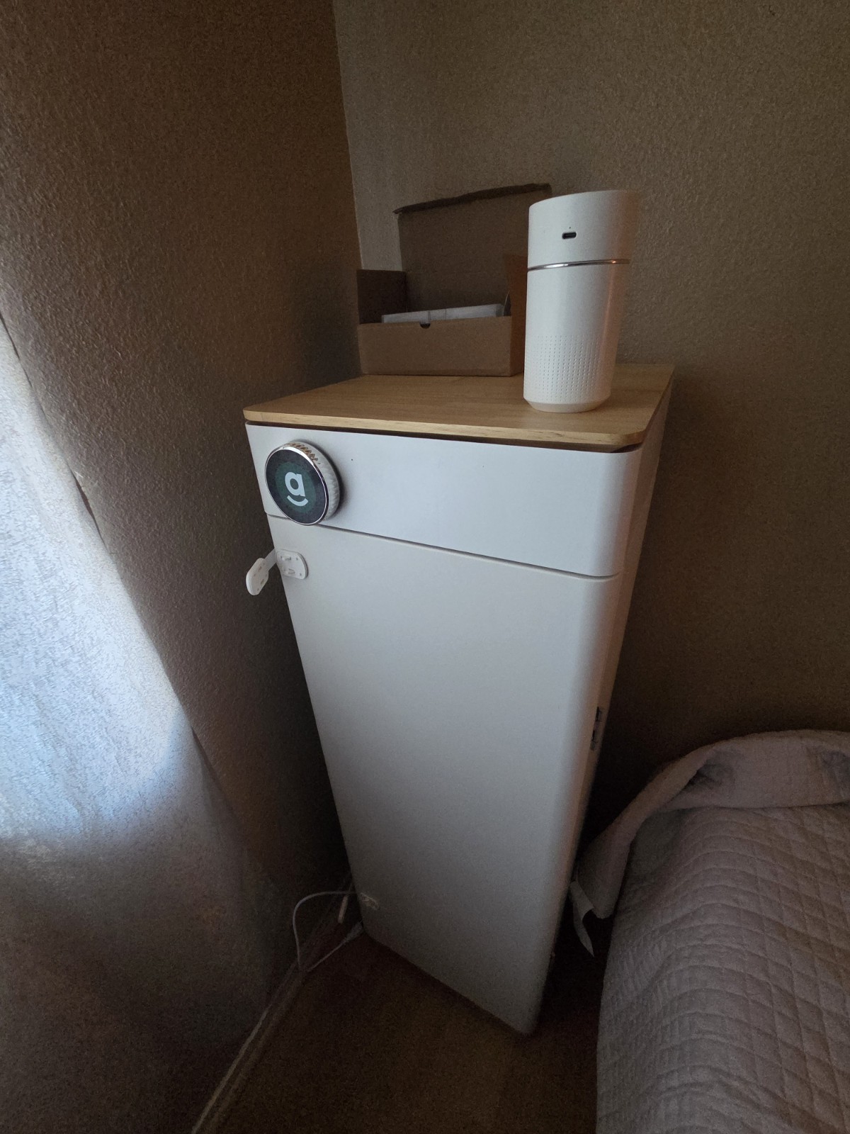 Hey Abby automated grow box soil edition [White] new condition