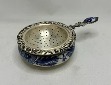 DELFT BLAUW Antique Silver Tea Bag Strainer and Cup (see all pics)
