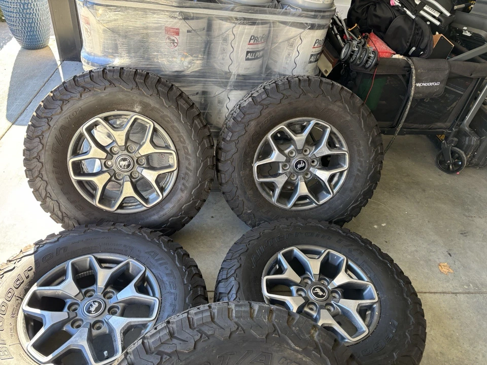 Bronco 5 Tires Heavy Duty - Image 2 of 4