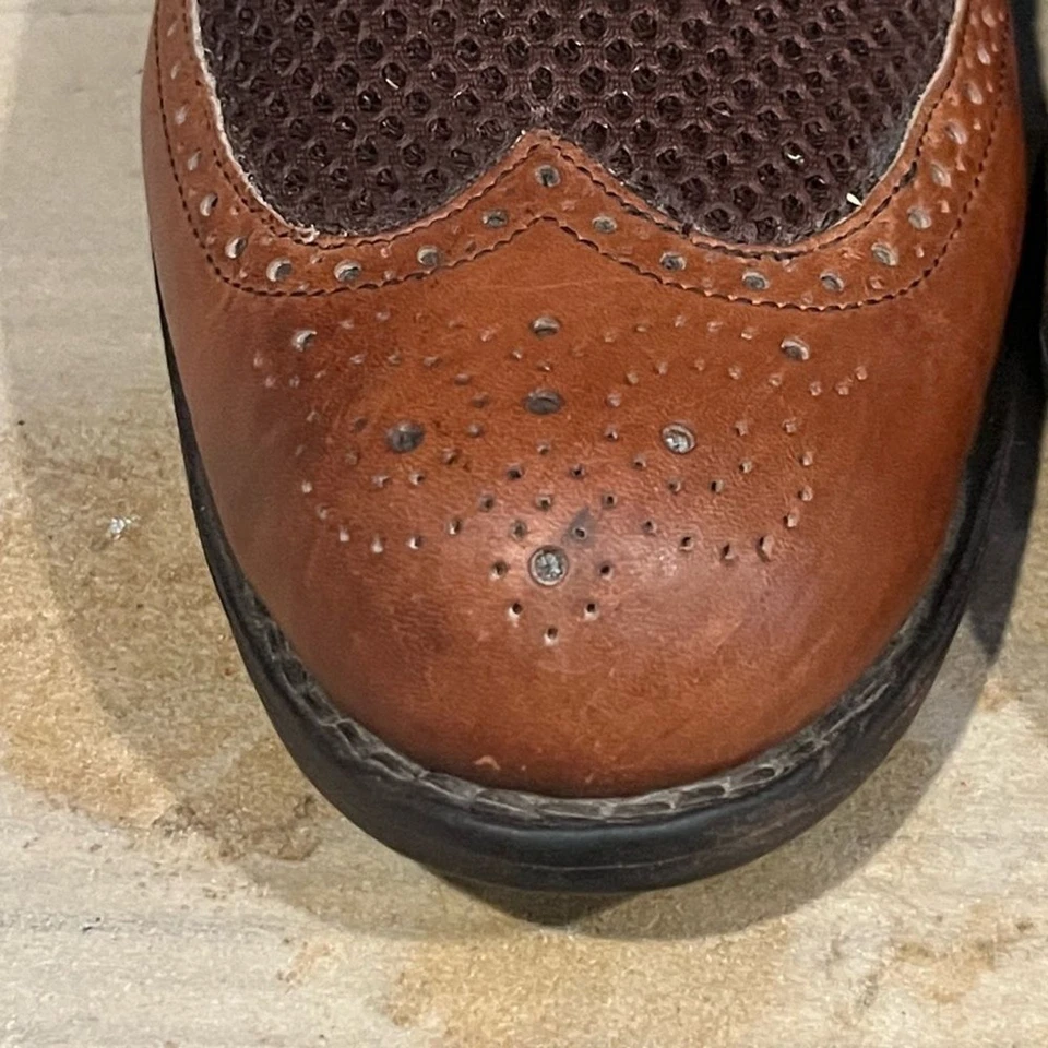 Zapato de Golf Allen Edmonds Honor Collection Doble Águila Cuero Marrón Estilo Oxford Foto 3 de 4