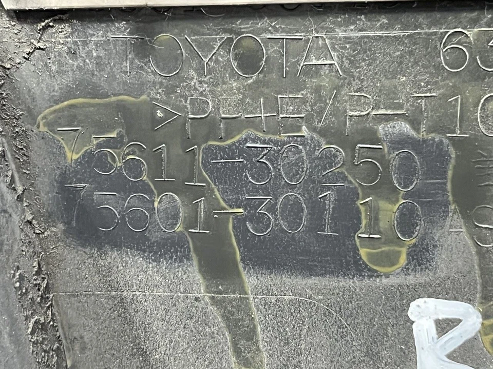 Lexus GS300 GS430 2001 2002 2003 2004 2005 GUARDABARROS DELANTERO DERECHO MOLDURA MOLDURA 6S5 Foto 3 de 4