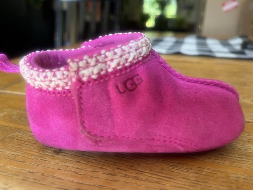 Ugg Toddler Slippers Size 2/3 Pink - Picture 2 of 9