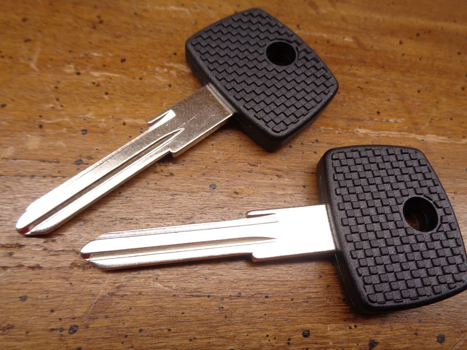 BLANK KEY FITS MERCEDES BENZ SE 450 300CD TD 280 SEL SL 280 SE 220 D 230 2 包! — 第 2/3 张图片