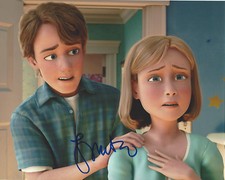 LAURIE METCALF SIGNED AUTHENTIC 'TOY STORY' MRS. DAVIS 8X10 PHOTO COA ACTRESS