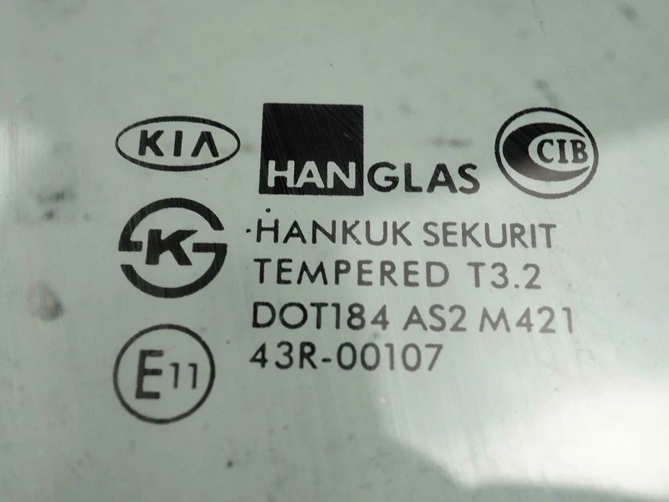 2000 - 2004 Kia Spectra Window Glass Door Front Right Passenger Side Rh Oem — 第 3/4 张图片