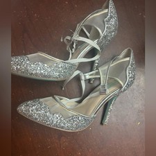 Betsy Johnson size 6 glitter and bling luxury heels bridal wedding iris party