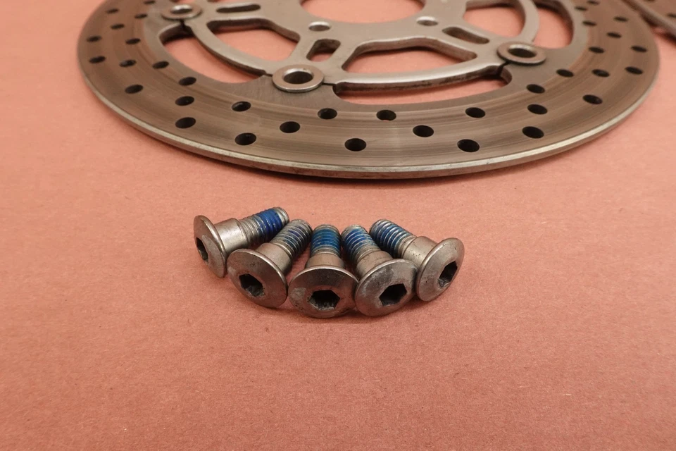 09-19 DISCOS ROTOR FRENO DELANTERO SUZUKI BOULEVARD M90 VZ1500 Foto 2 de 4