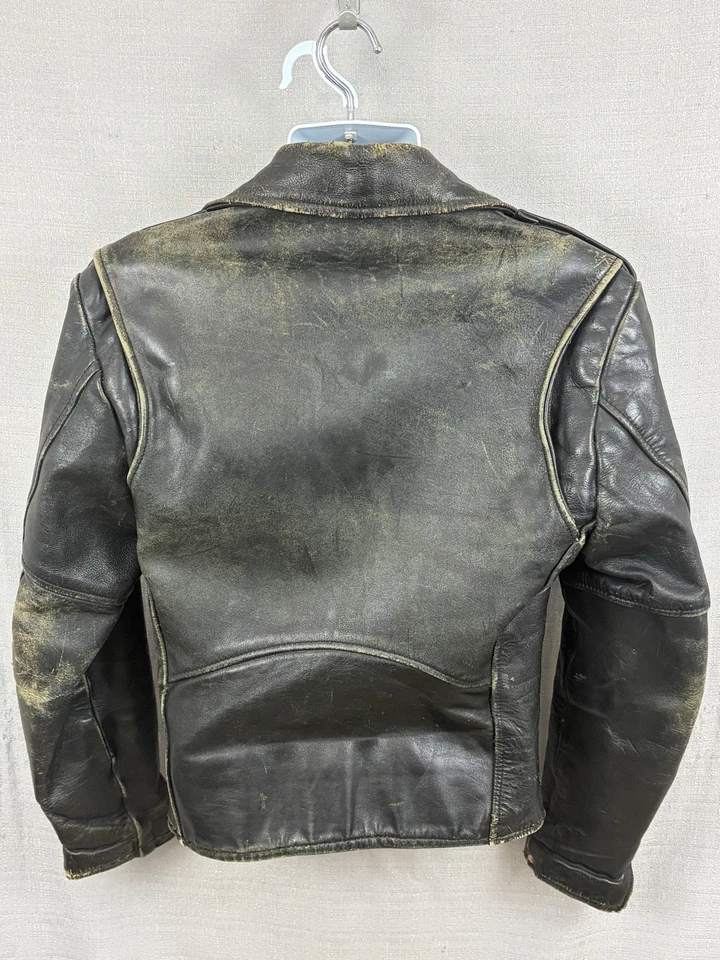 Chaqueta de moto vintage Lesco cuero envejecido con broches de presión dorados y cremalleras Foto 2 de 4
