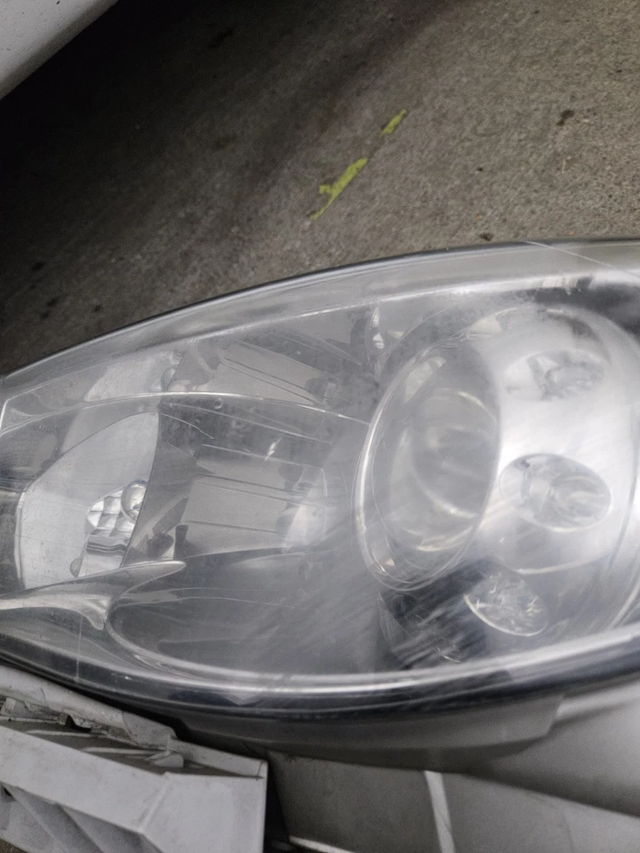Faro conductor izquierdo OEM 2014-2015 Infiniti QX60 xenón HID. Foto 2 de 4