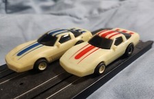 Lot of 2 Vintage Tyco Slot Cars Nite Glow 90's Corvettes, Red  Blue
