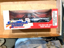 1995 Dale Earnhardt 3 Goodwrench Lumina Racing Champions NASCAR 1/24 Scale