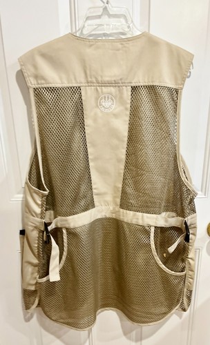 Beretta Fishing Vest Adult L Beige Mesh Pockets Zip Logo Outdoors - EUC - Picture 4 of 8