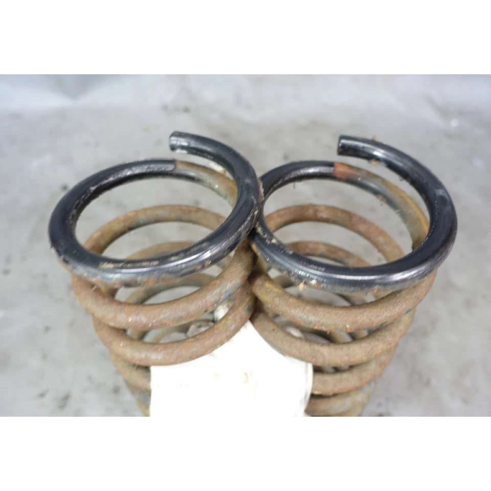 Пара заводских задних пружин катушки 1978-1979 BMW E23 733i 7-Series от оригинального производителя - Изображение 3 из 4