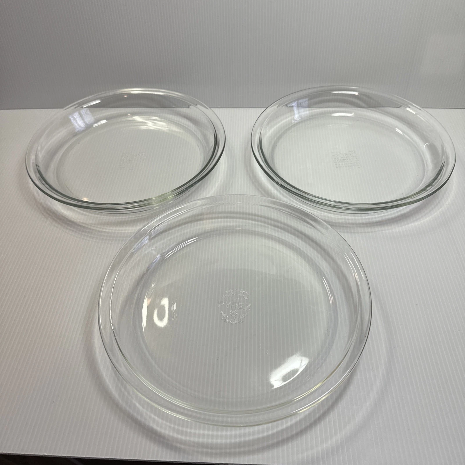 3 Vtg PYREX Clear Glass 9 1/2” Pie Dishes #209