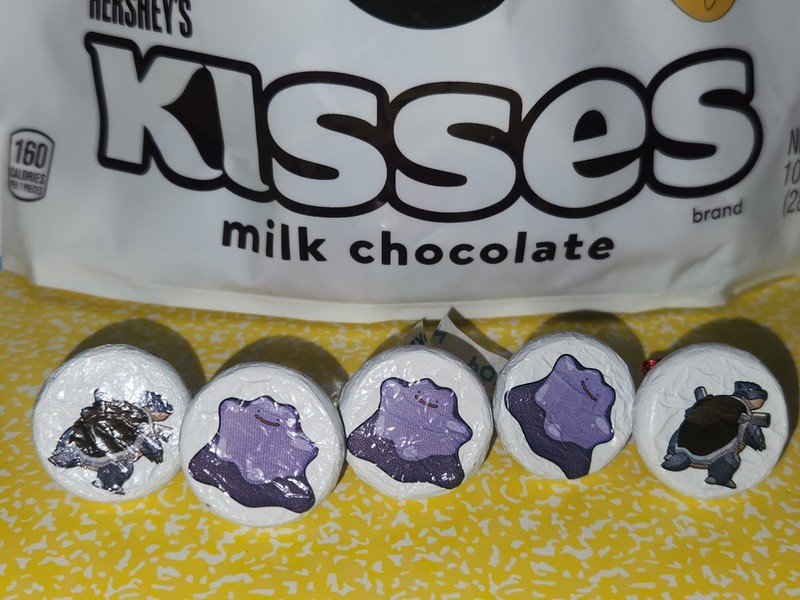 Hersheys Kisses Special Edition - POKEMON - ditto blastoise (5 Pieces) (20)