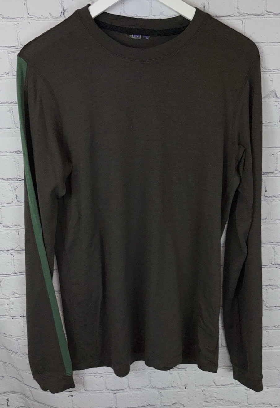 IBEX Men's Brown Green Striped Base Layer Merino Wool LS Crewneck Large?