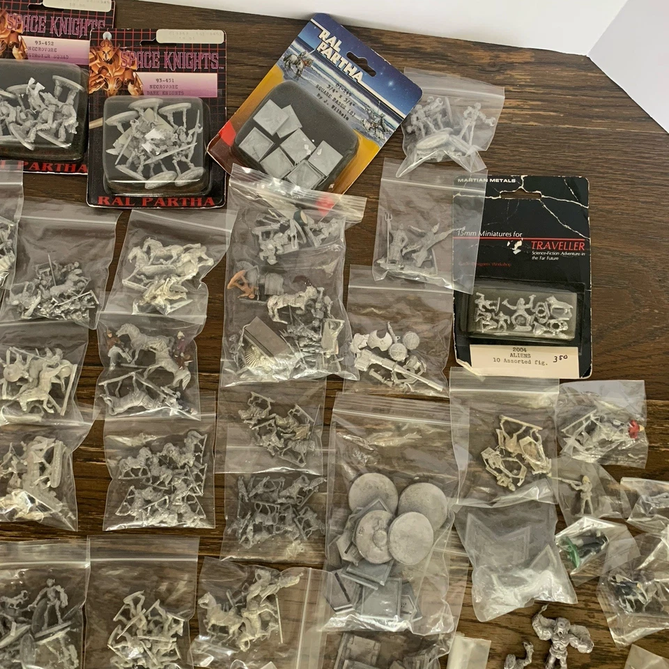 Lote 300+ Mini Figuras De Colección Juego de Rol D&D Ral Partha Granadero Soldados Monstruos Foto 4 de 4