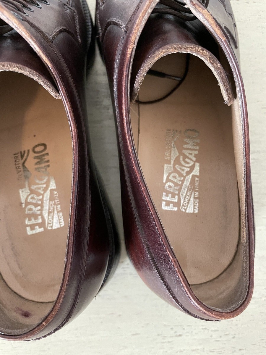 Salvatore Ferragamo Made in Italy Chunky Split Toe Lug Sole  display picture 1