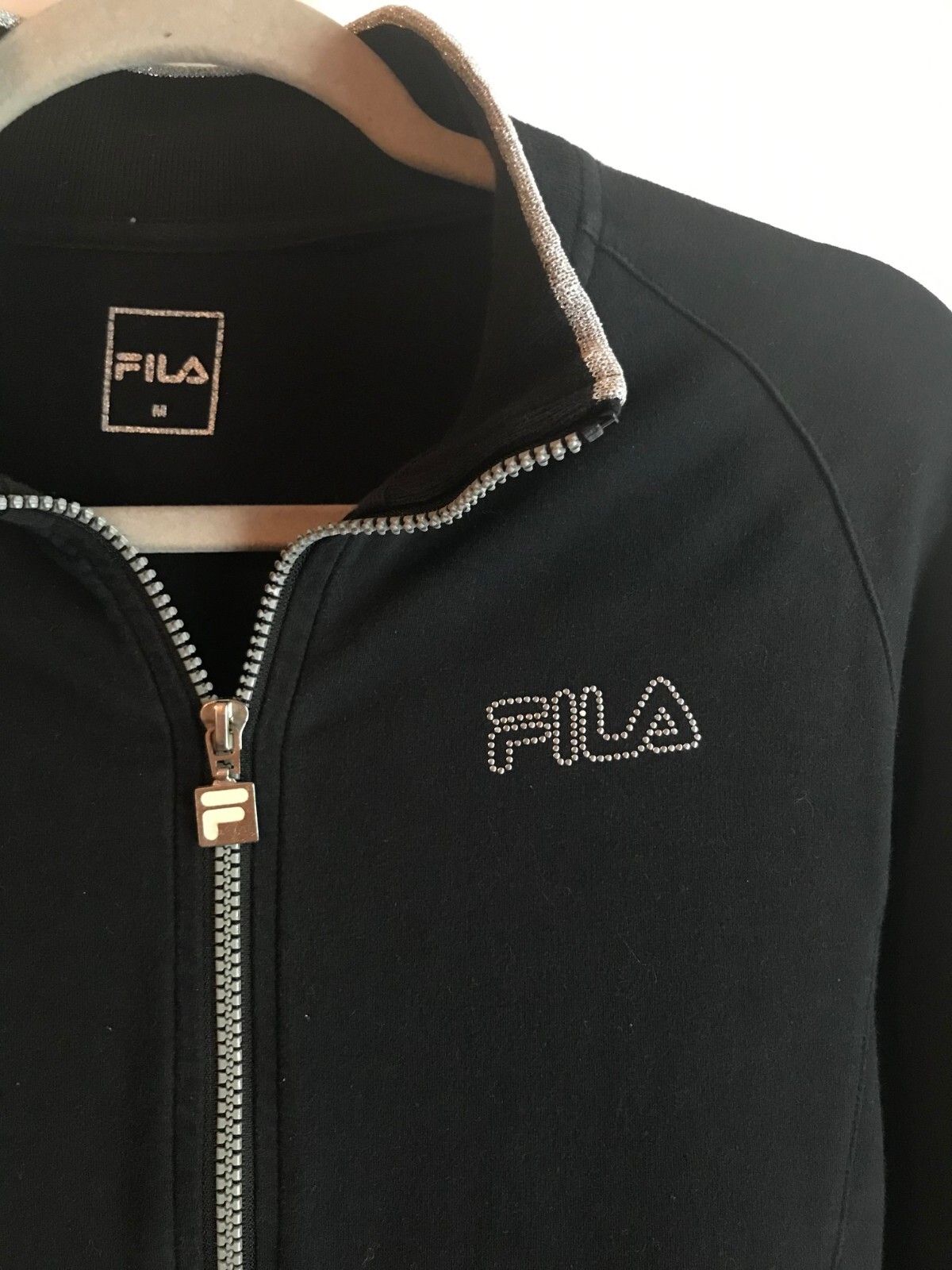 Giacca donna Fila nera con zip e tasche e dettagli argento Taglia M vestibilità small