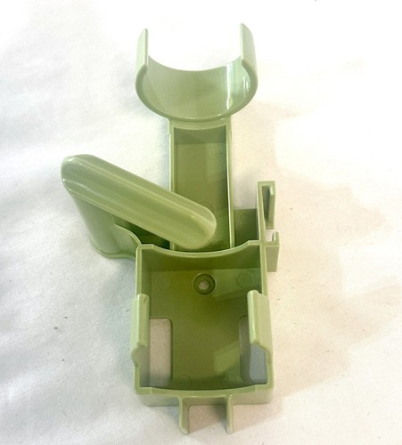BISSELL 1400B Little Green Carpet Cleaner Plastic Clip Hose Tool Holder Bracket