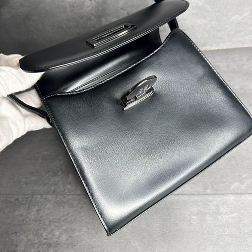 Givenchy Borrodia Borsa Formale Scatola Vitello dal Giappone - Foto 11 di 24