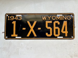 1943 Wyoming  License Plates - Very nice original